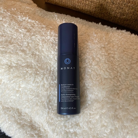 MONAT Leave in Conditioner - Picture 2 of 3